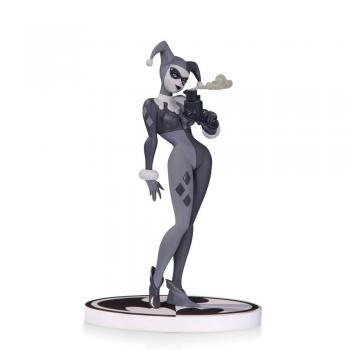 Harley Quinn Black & White by Bruce Ti